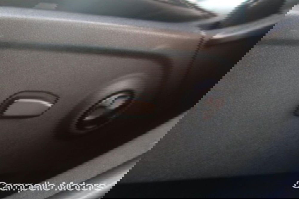 Fiat Freemont usata a Venezia (19)