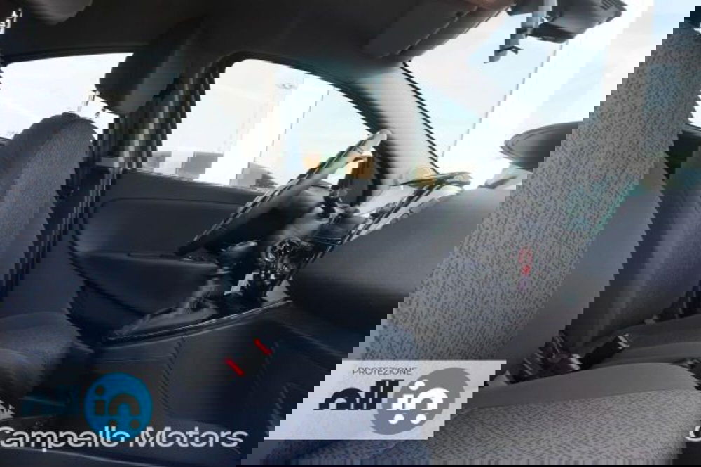 Lancia Ypsilon usata a Venezia (15)