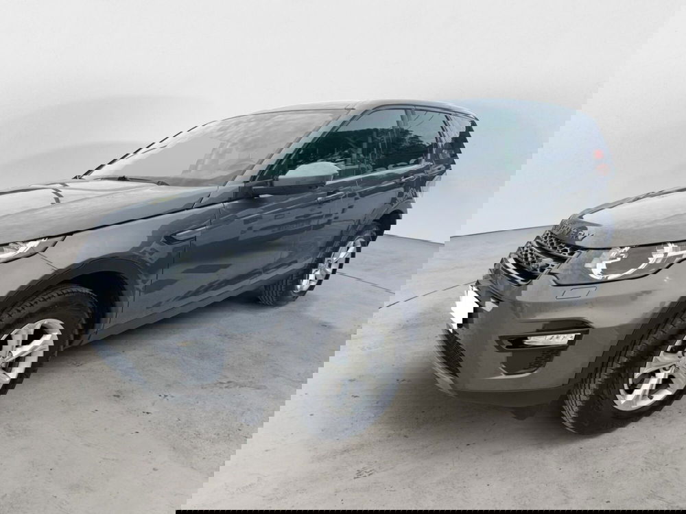 Land Rover Discovery Sport usata a Salerno