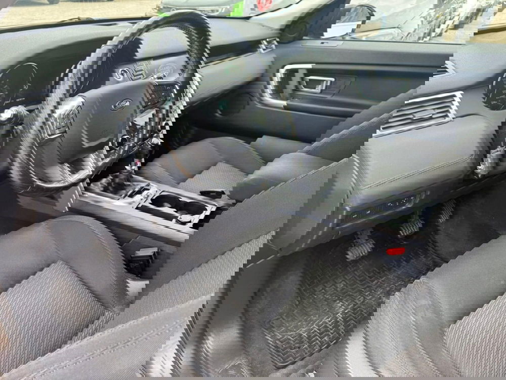 Land Rover Discovery Sport usata a Salerno (12)
