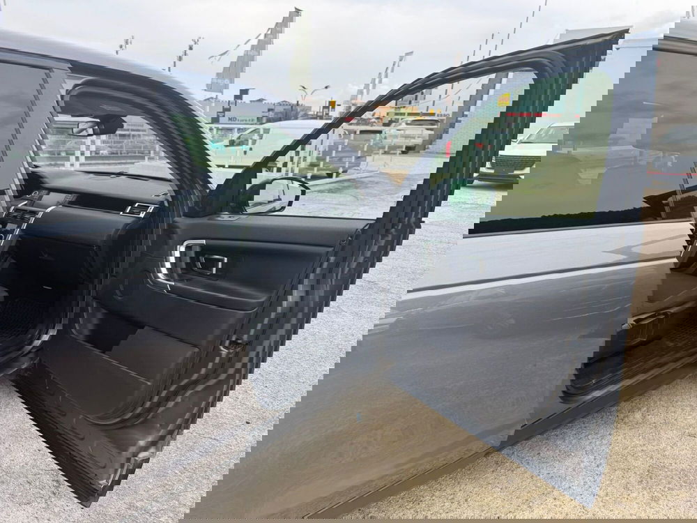 Land Rover Discovery Sport usata a Salerno (20)