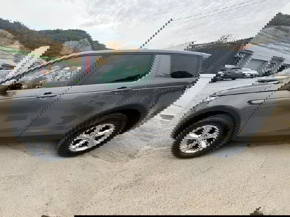 Land Rover Discovery Sport usata a Salerno (4)