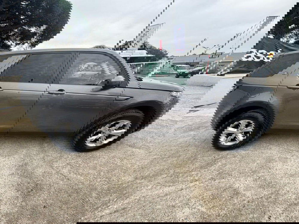 Land Rover Discovery Sport usata a Salerno (5)