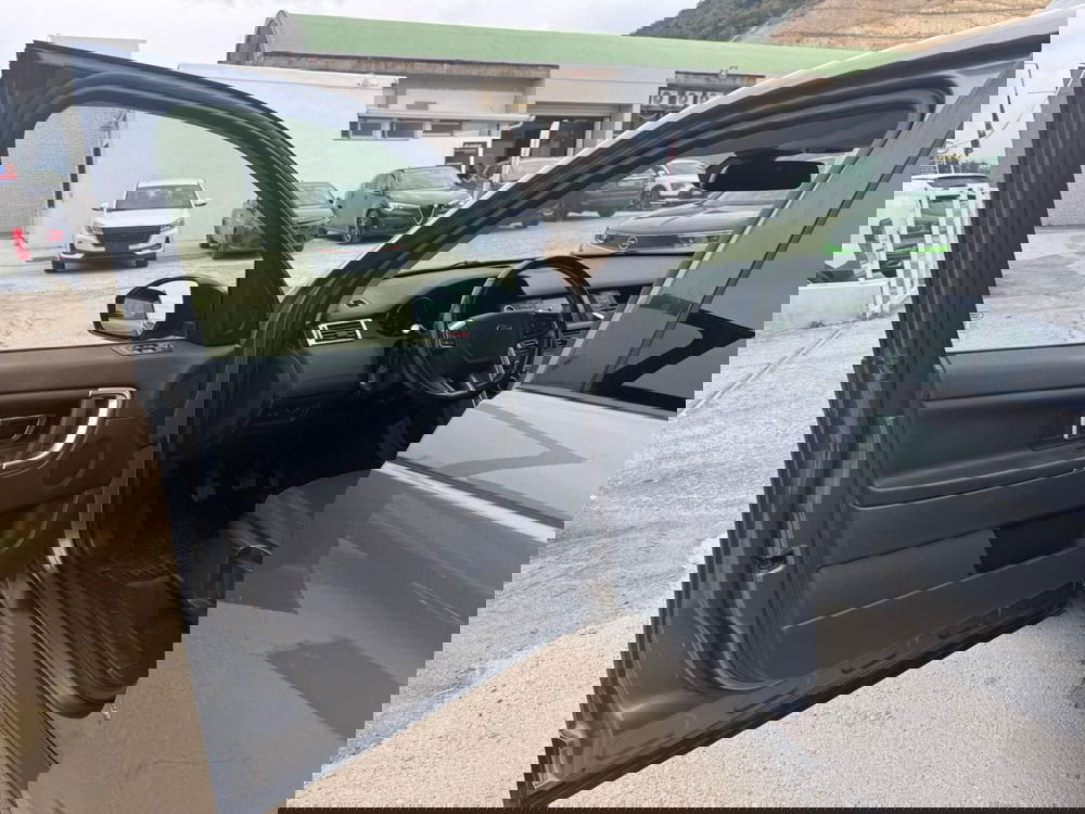 Land Rover Discovery Sport usata a Salerno (9)