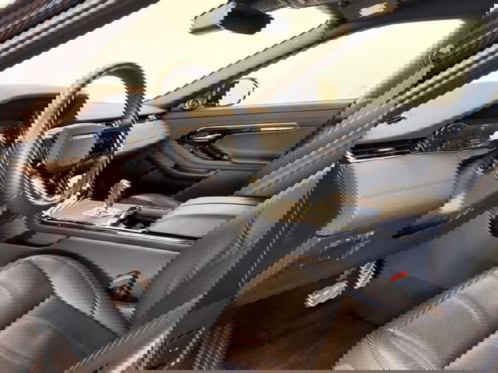 Land Rover Range Rover Evoque usata a Venezia (6)