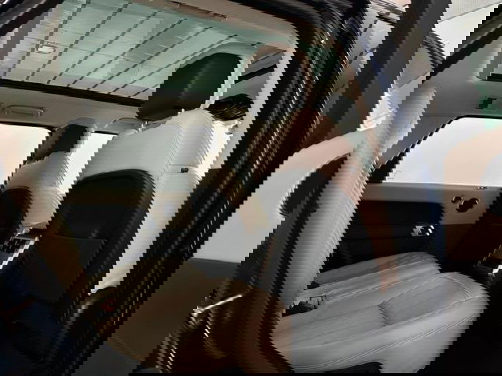 Land Rover Range Rover Sport usata a Venezia (5)