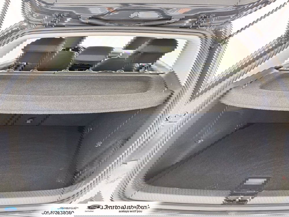 Volkswagen Golf Variant usata a Roma (12)