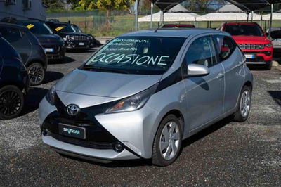 Toyota Aygo 1.0 VVT-i 69 CV 5 porte x-wave del 2017 usata a Pianezza