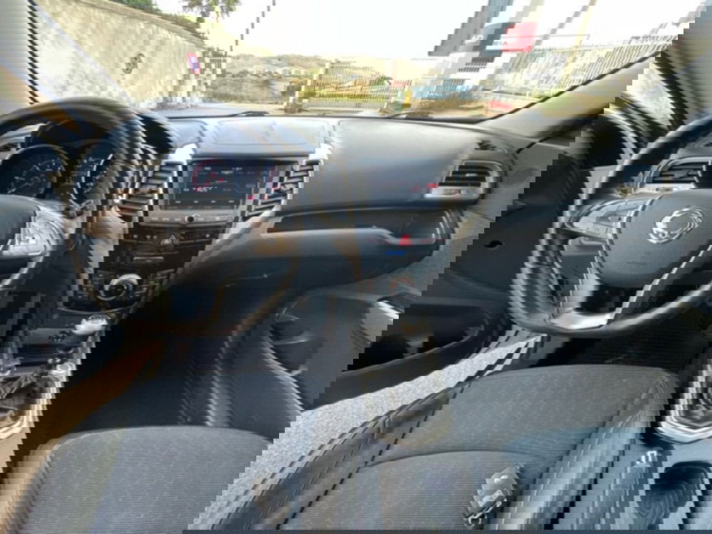 Ssangyong Tivoli usata a Agrigento (6)