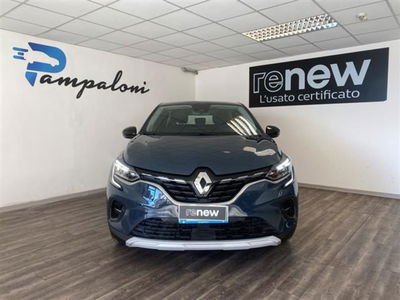 Renault Captur Plug-in Hybrid E-Tech 160 CV Intens del 2020 usata a Siena