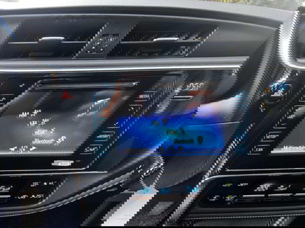 Toyota Auris usata a Sassari (12)