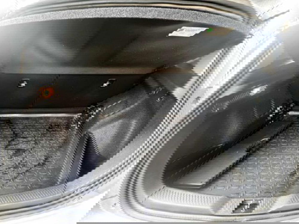 Toyota Auris usata a Sassari (15)