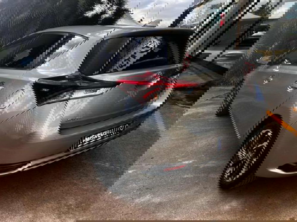 Toyota Auris usata a Sassari (8)