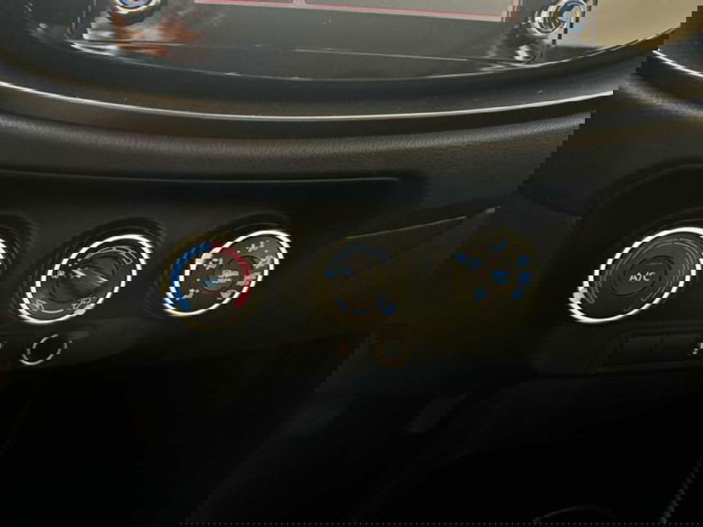 Toyota Aygo X usata a Sassari (17)