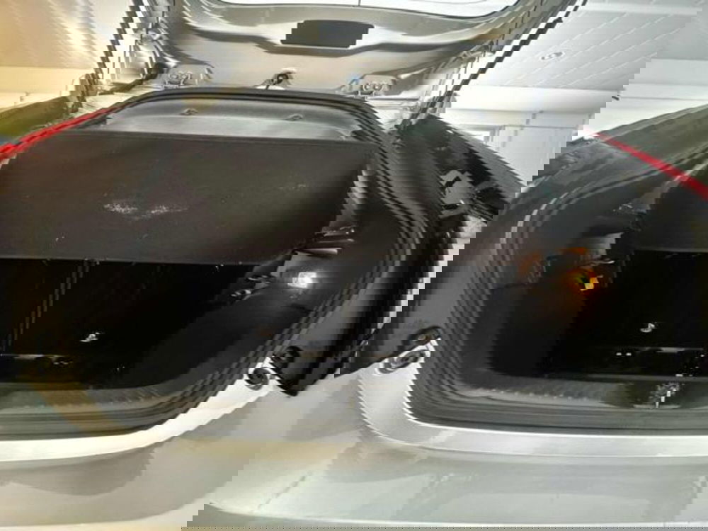 Toyota Aygo X usata a Sassari (11)