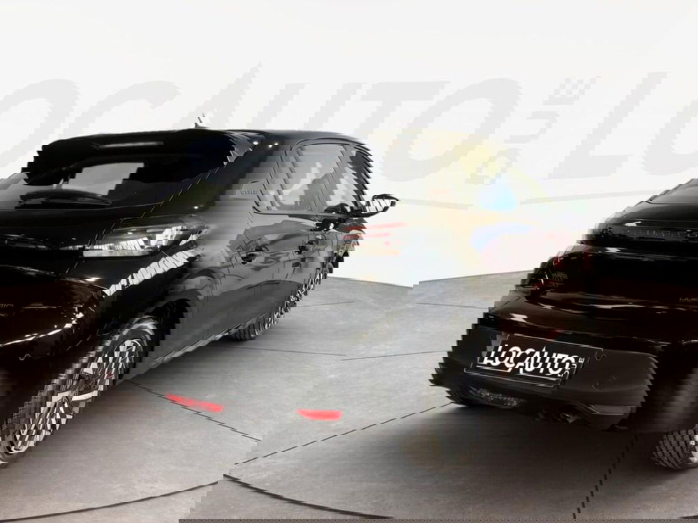 Peugeot 208 nuova a Torino (4)