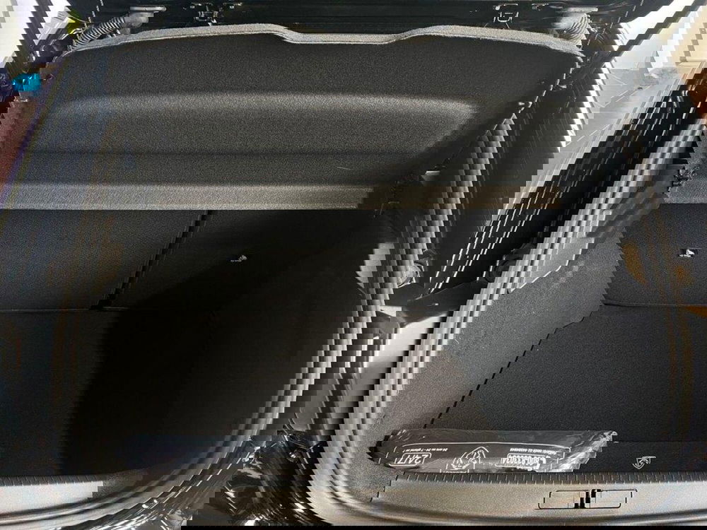 Peugeot 208 nuova a Torino (9)