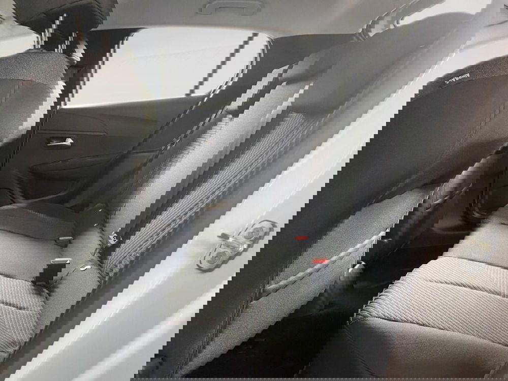 Peugeot 208 nuova a Torino (8)