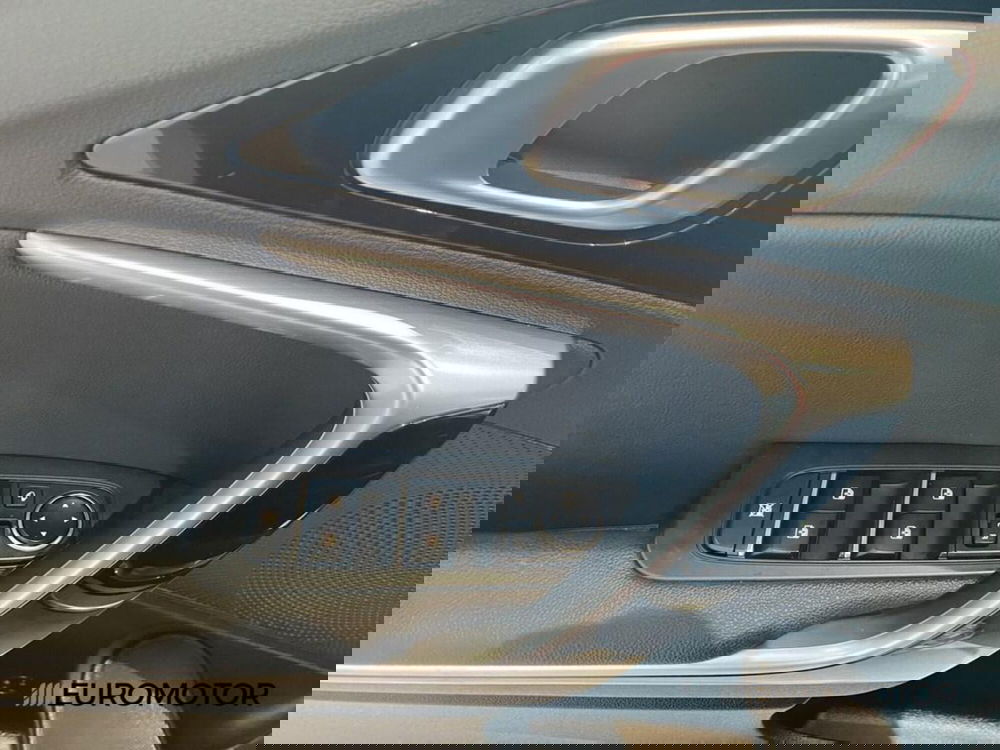 Kia XCeed usata a Bari (13)