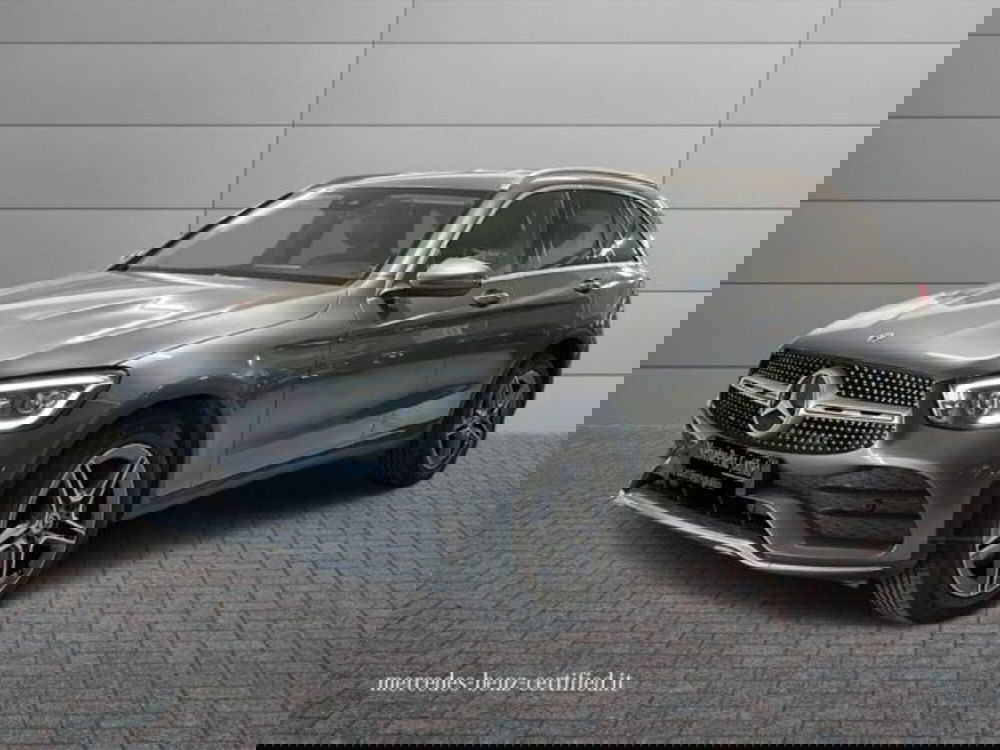 Mercedes-Benz GLC SUV usata a Avellino