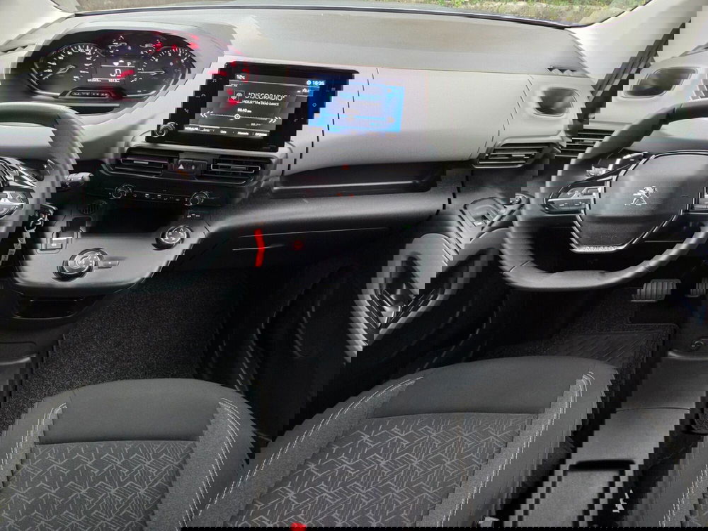 Peugeot Rifter usata a Torino (11)