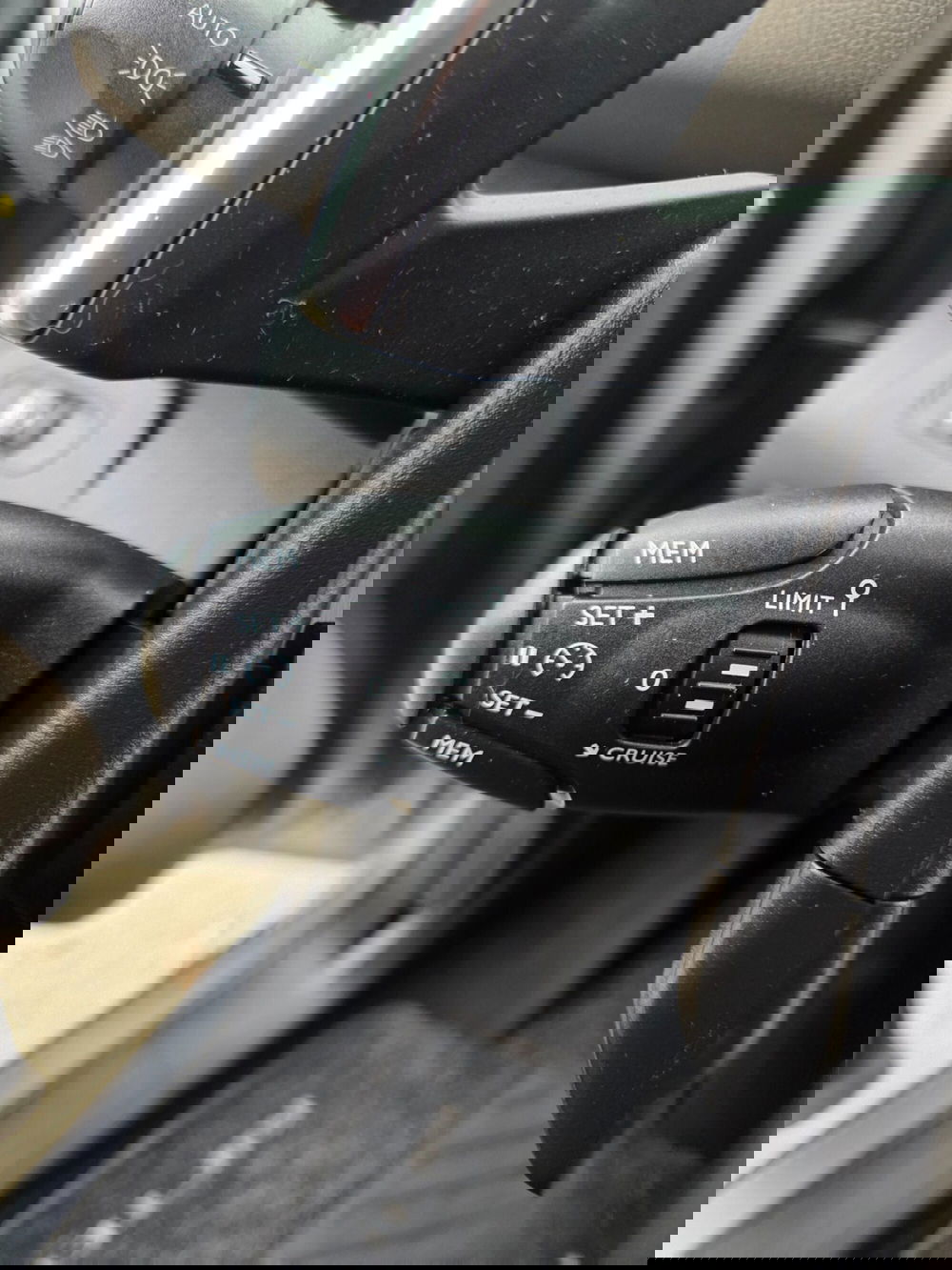 Peugeot Rifter usata a Torino (16)