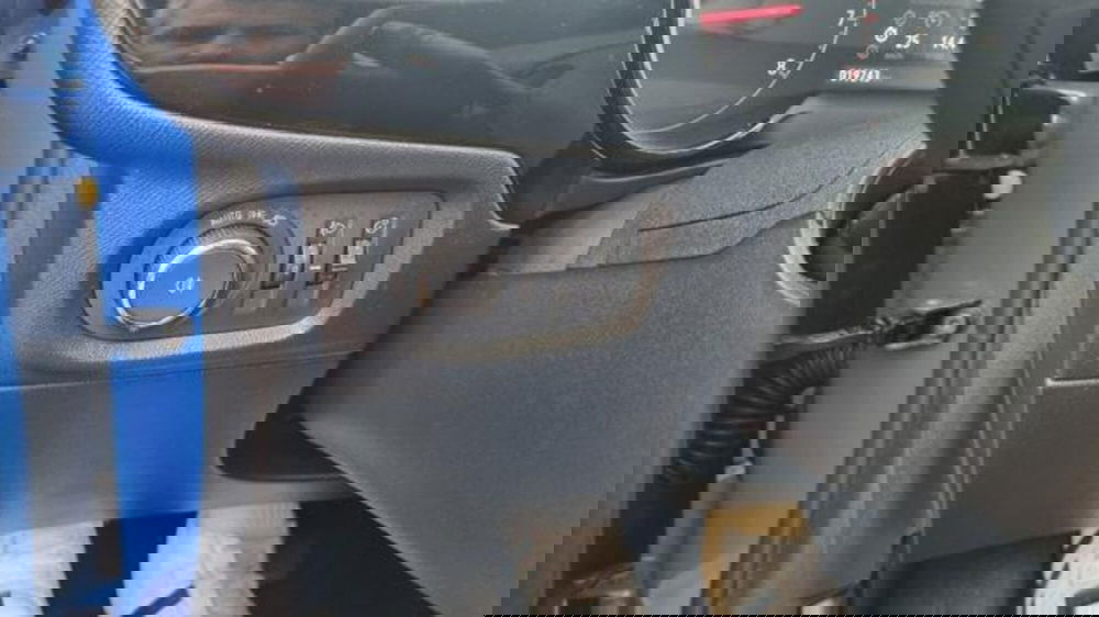 Opel Corsa usata a Savona (12)