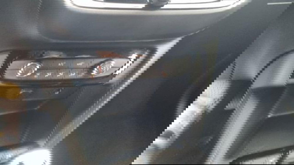 Opel Corsa usata a Savona (7)