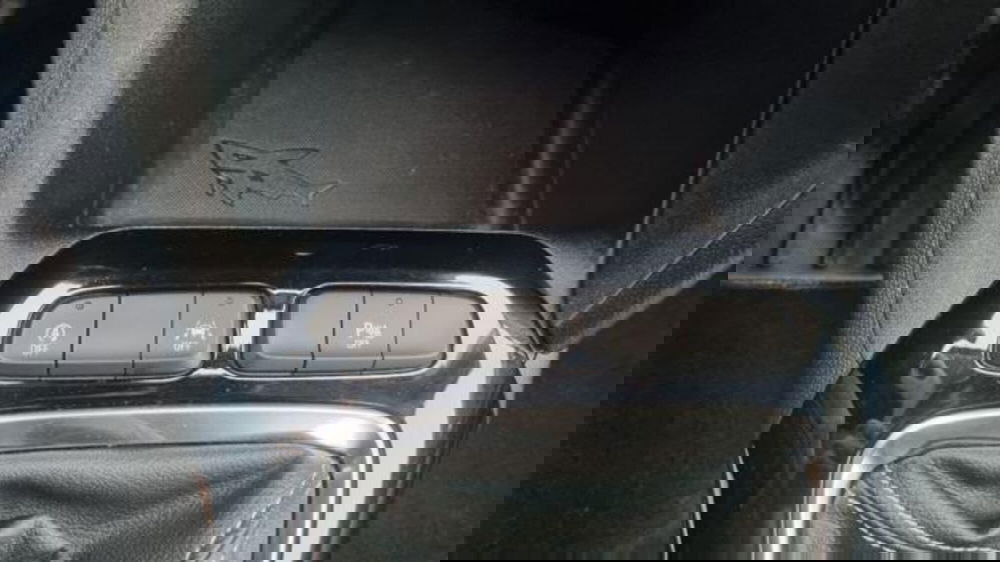 Opel Corsa usata a Savona (9)