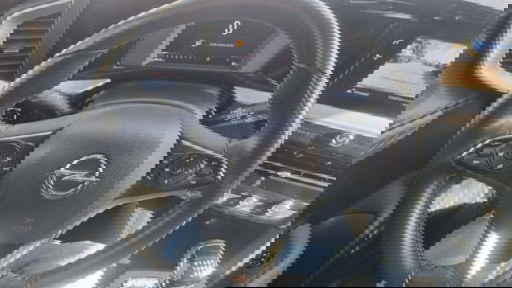 Opel Mokka usata a Savona (10)