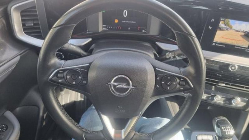 Opel Mokka usata a Savona (10)