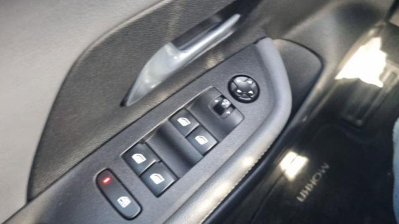 Opel Mokka usata a Savona (11)