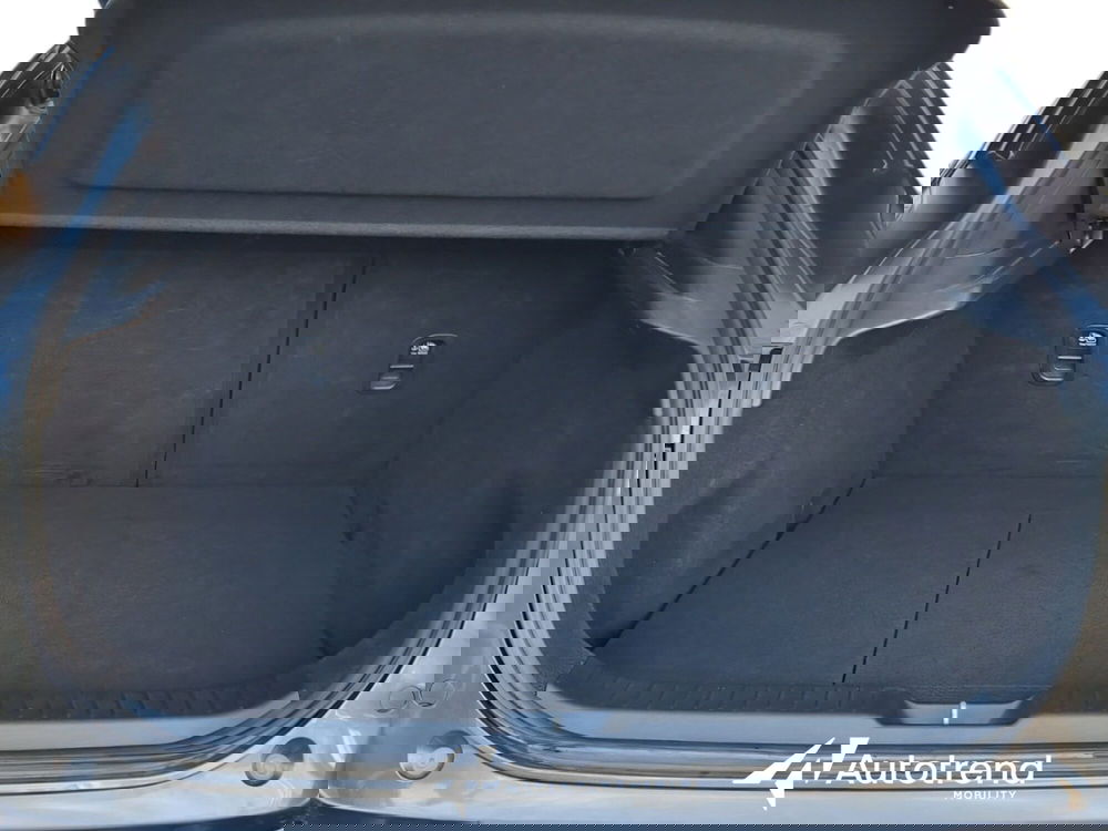 Mazda CX-30 usata a Bari (14)
