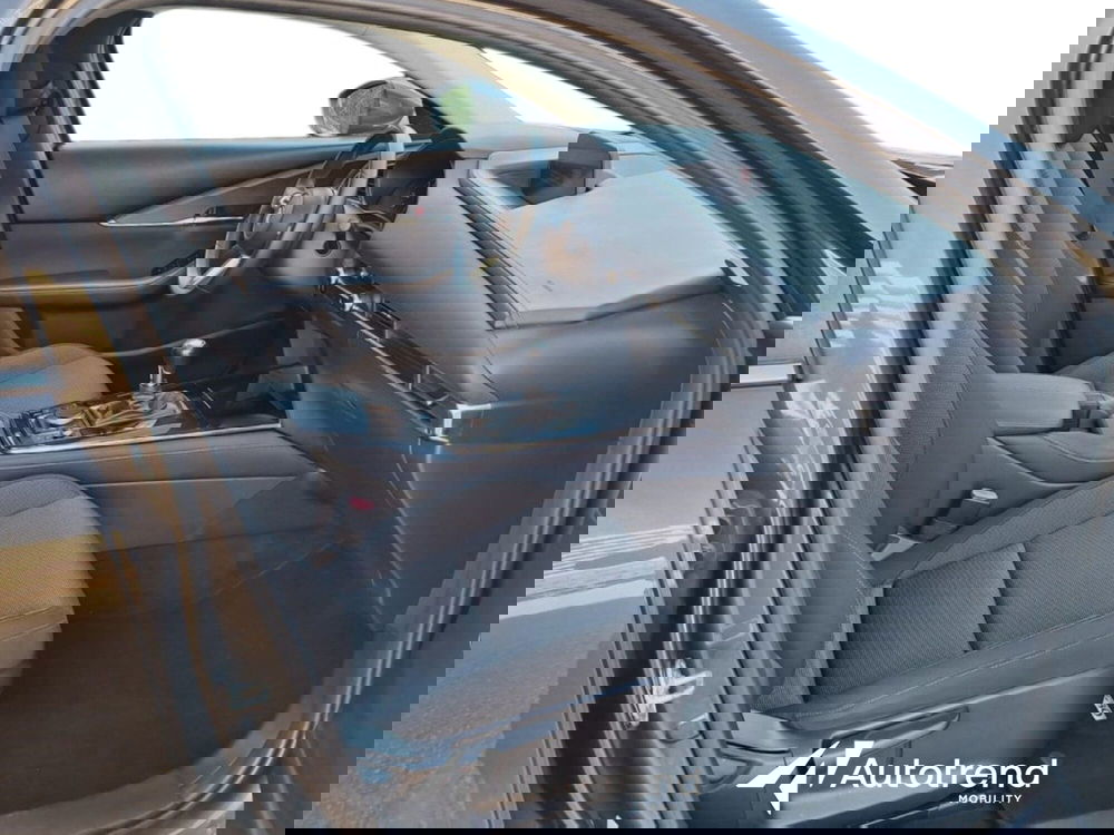 Mazda CX-30 usata a Bari (6)