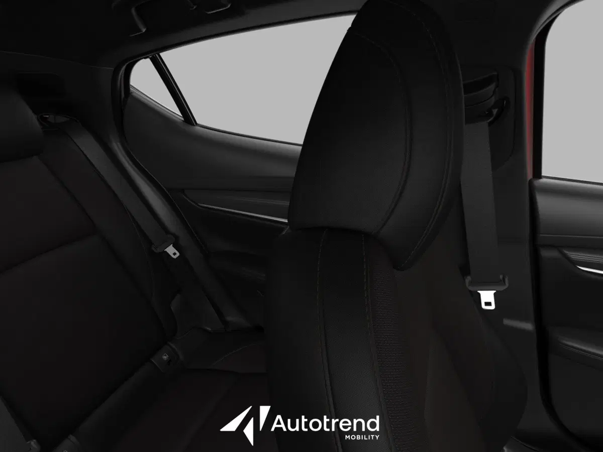 Mazda Mazda3 Hatchback nuova a Bari (8)