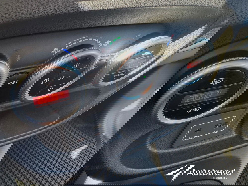 Fiat 500L usata a Bari (9)