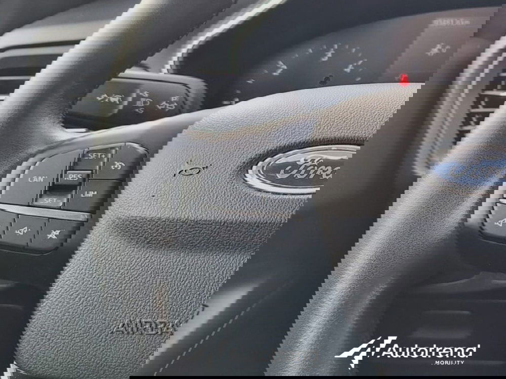 Ford Focus usata a Bari (10)