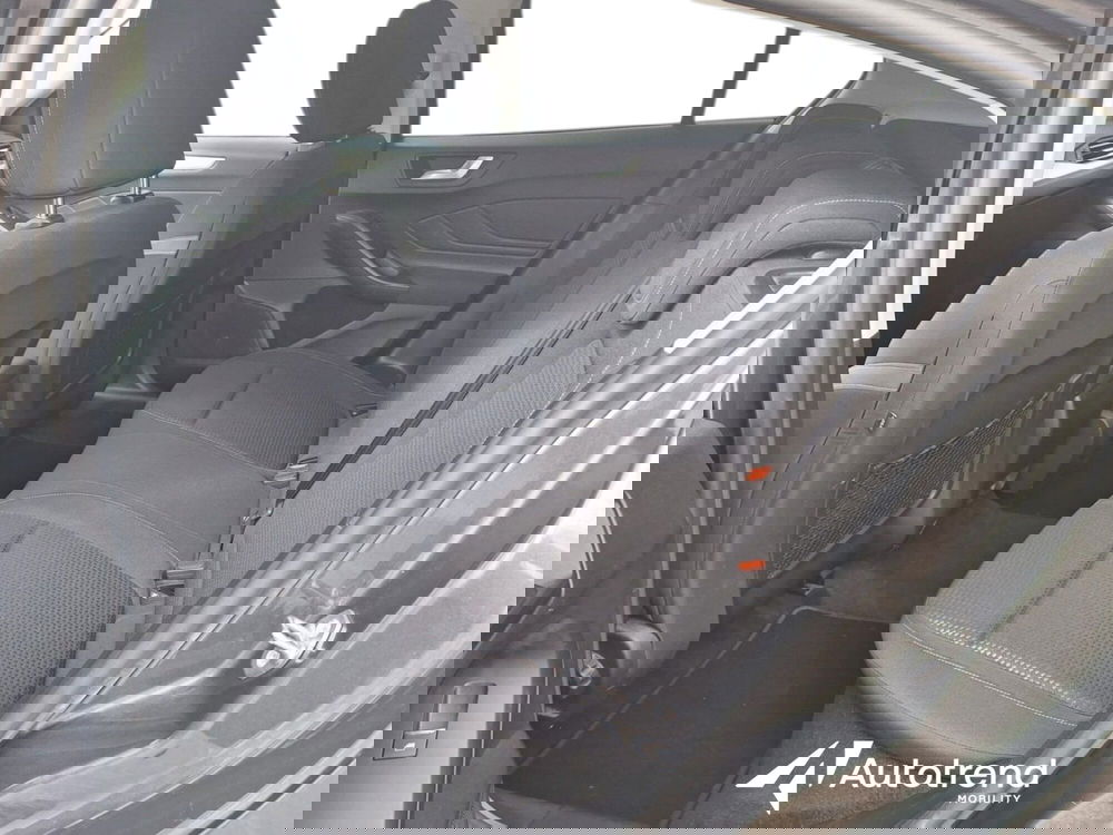 Ford Focus usata a Bari (15)