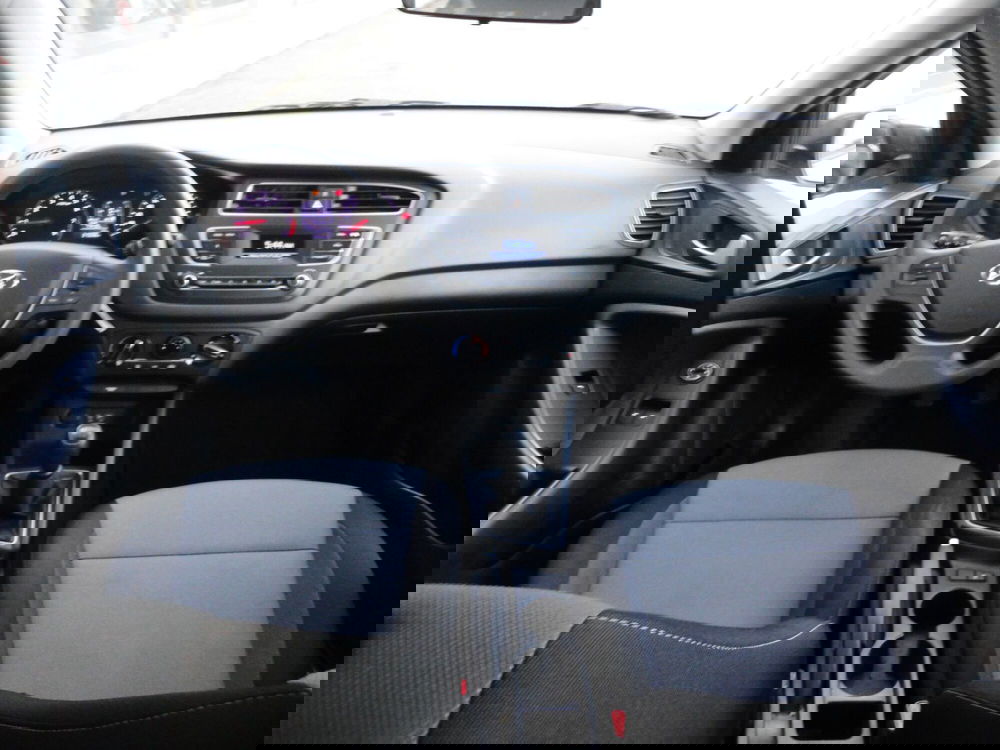 Hyundai i20 usata a Vercelli (10)