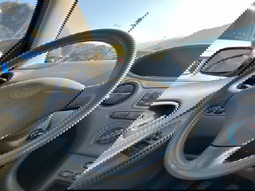 Toyota Yaris usata a Sondrio (14)