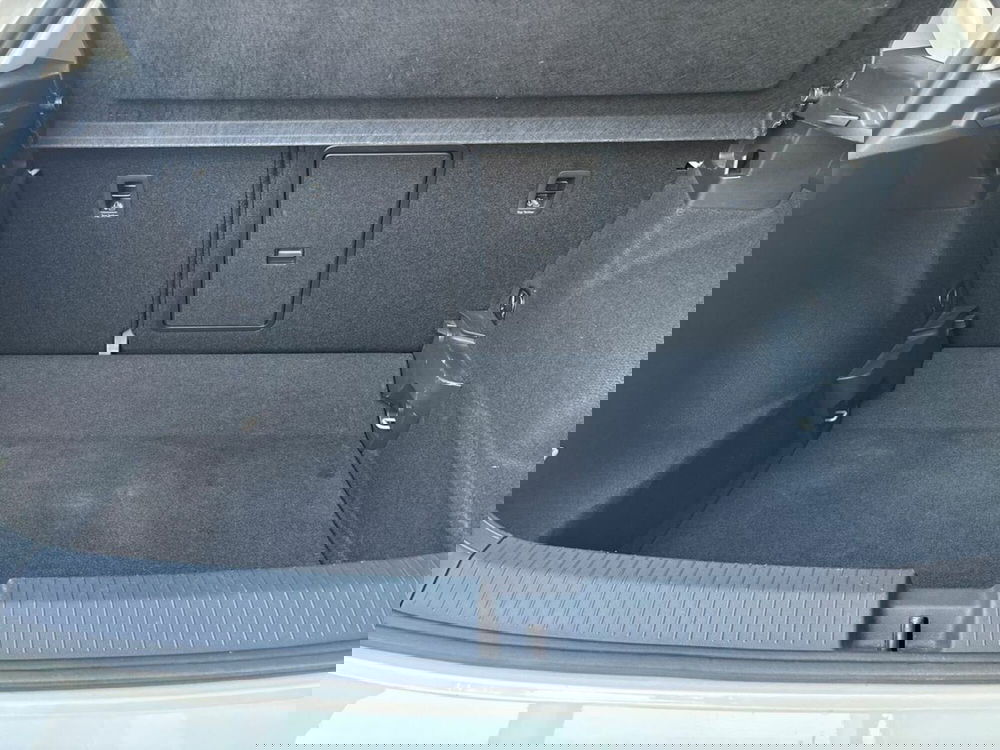 Volkswagen T-Roc usata a Sondrio (12)
