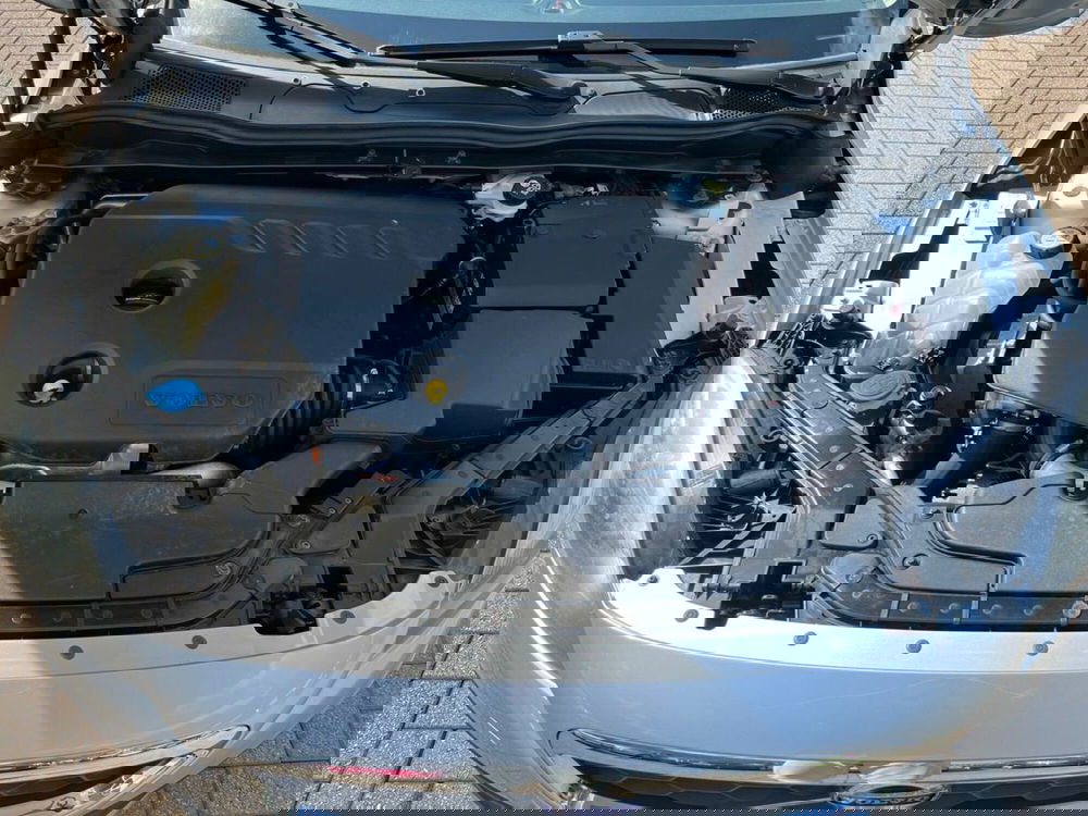 Volvo V40 Cross Country usata a Sondrio (16)