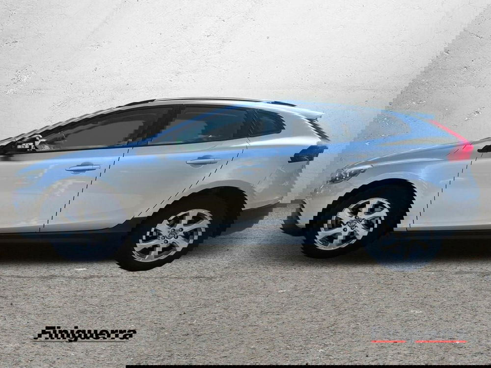 Volvo V40 Cross Country usata a Sondrio (6)