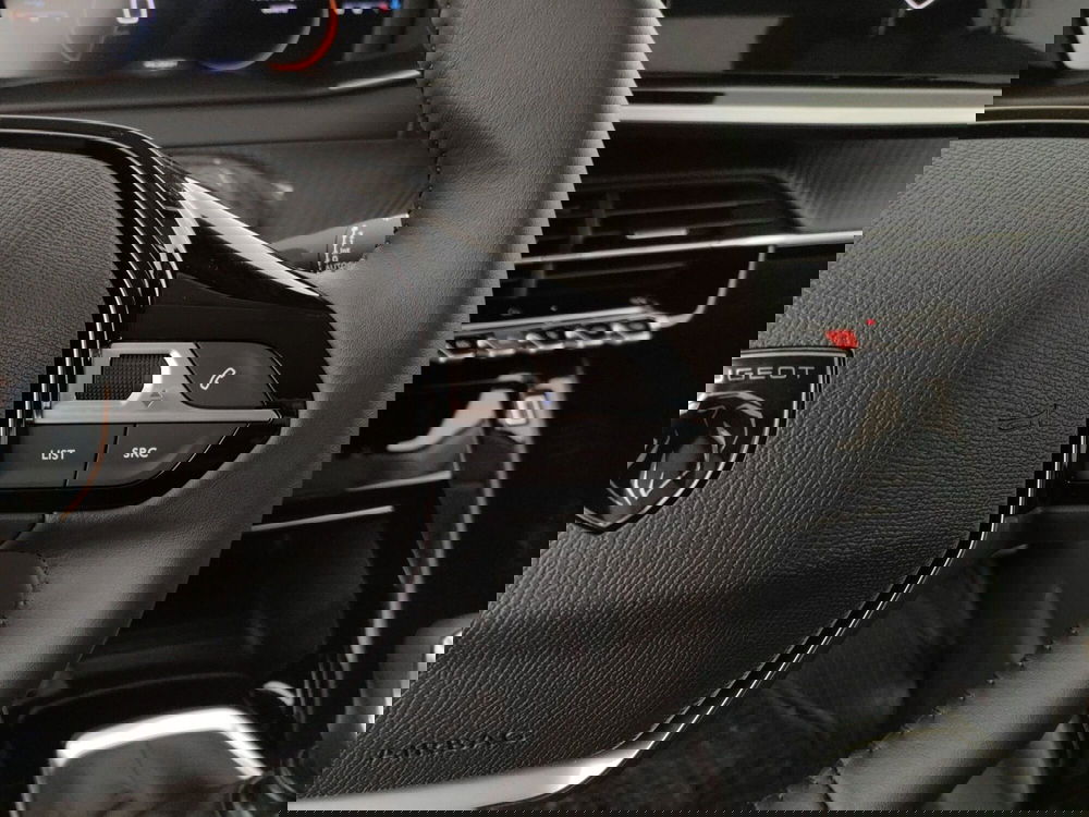 Peugeot 208 nuova a Caserta (19)