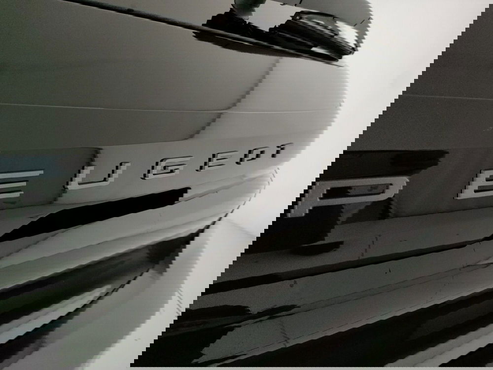 Peugeot 208 nuova a Caserta (11)