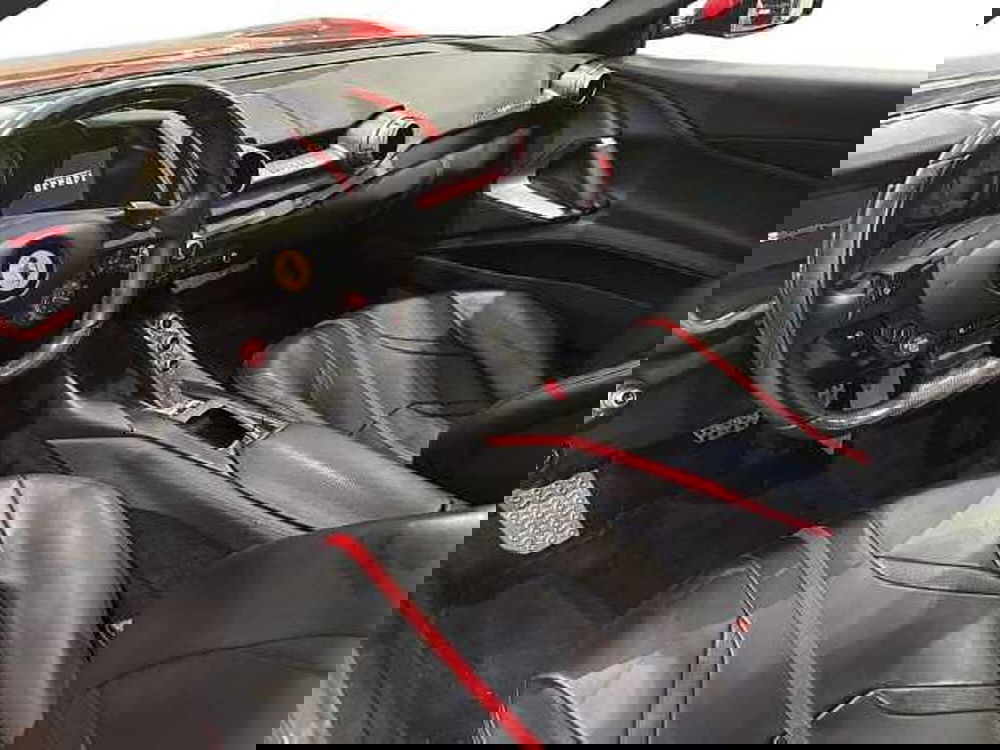 Ferrari 812 Coupé usata a Napoli (12)