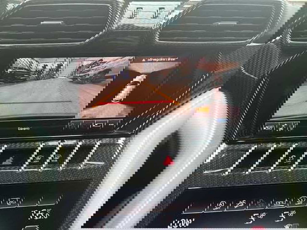 Lamborghini Urus usata a Napoli (18)