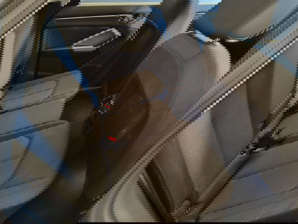 Audi Q3 Sportback usata a Milano (14)