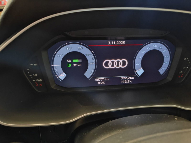 Audi Q3 Sportback usata a Milano (18)