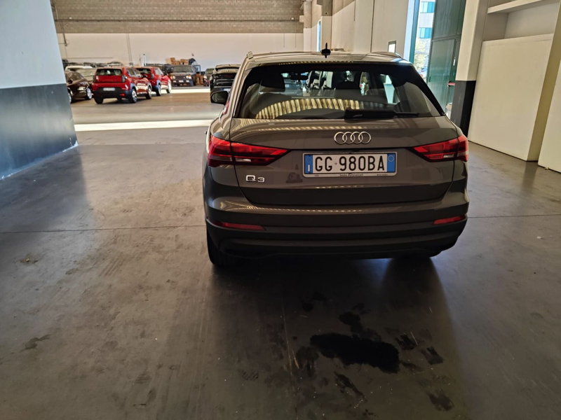 Audi Q3 Sportback usata a Milano (9)